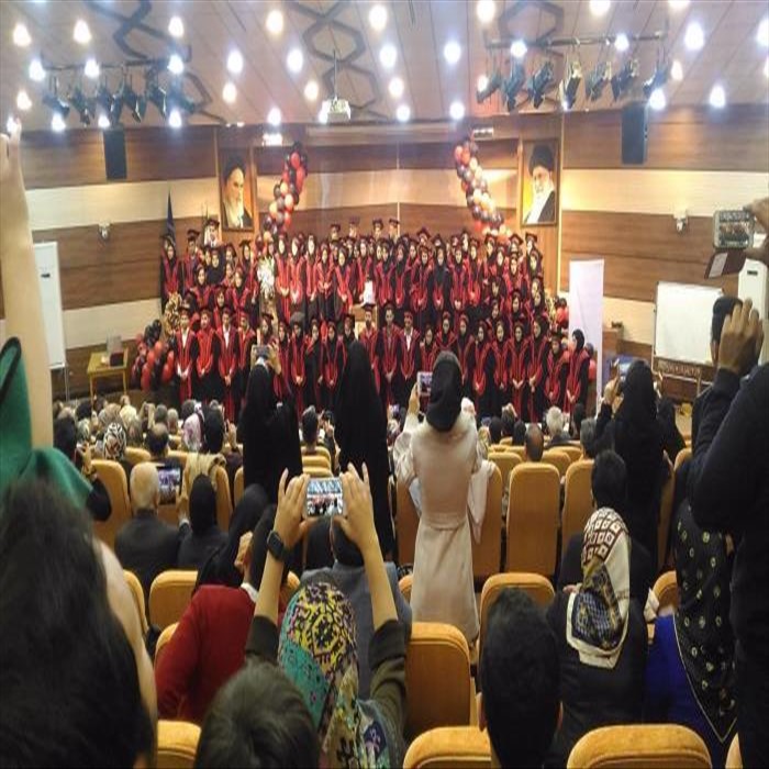 جشن فارغ التحصیلی